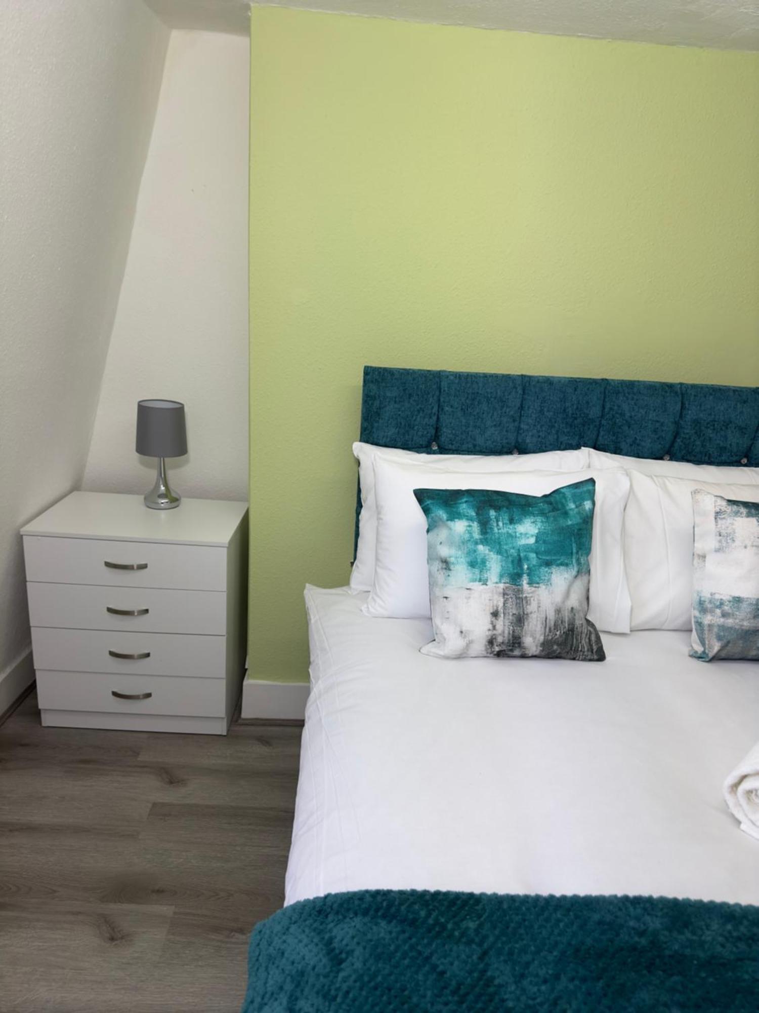 Hackney Mid & Long-Term Stays London Exterior photo